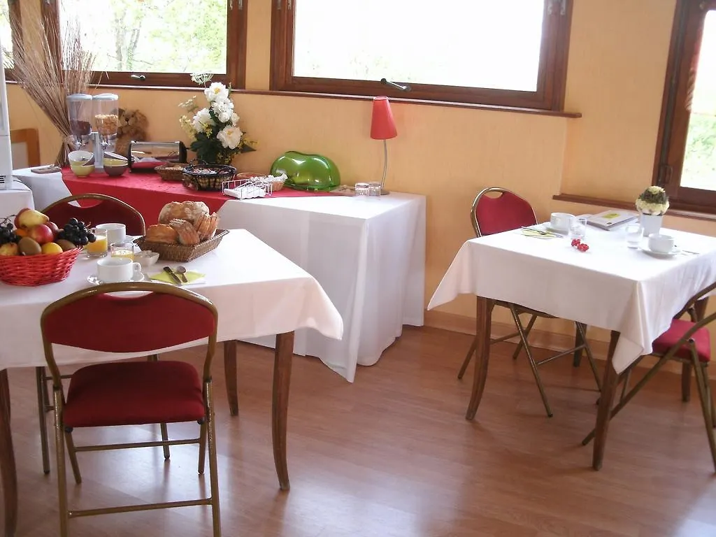 **  Hotel Le Roudou Fouesnant France